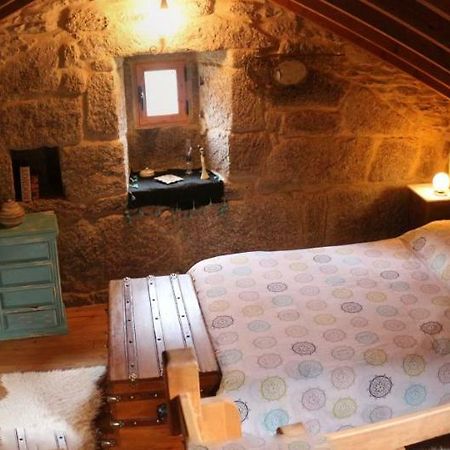 Hostal Bodega rural tipo loft Ourense Exterior foto