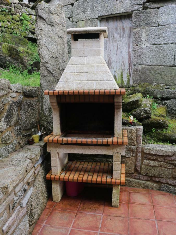 Hostal Bodega rural tipo loft Ourense Exterior foto